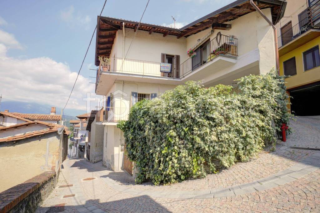 Appartamento in vendita a Burolo via Giuseppe Garibaldi, 33