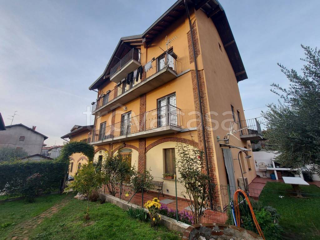 Appartamento in vendita a Limido Comasco via Isonzo