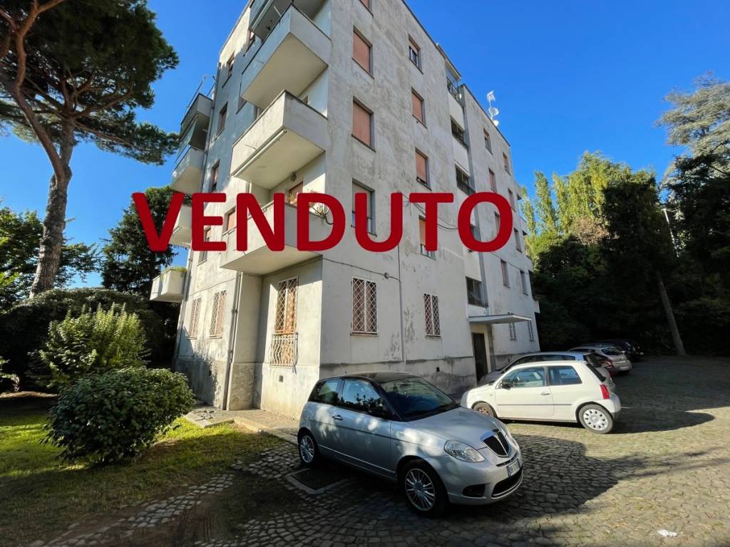 Appartamento in vendita a Velletri via Fontana delle Rose, 18