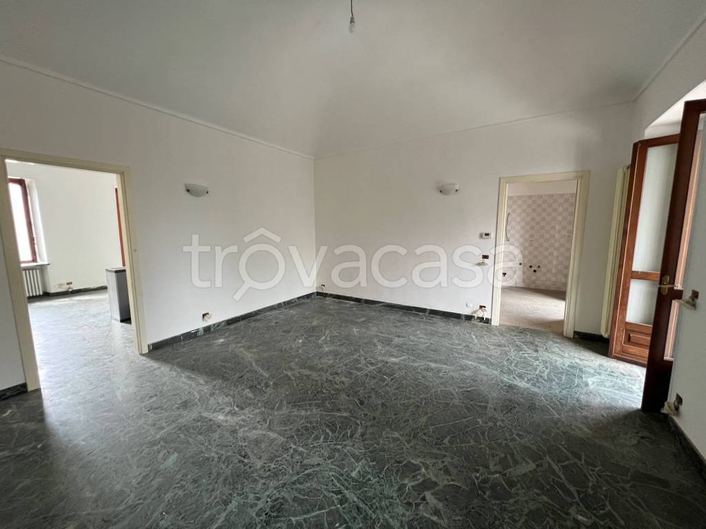 Appartamento in vendita a Ivrea via Torino, 187
