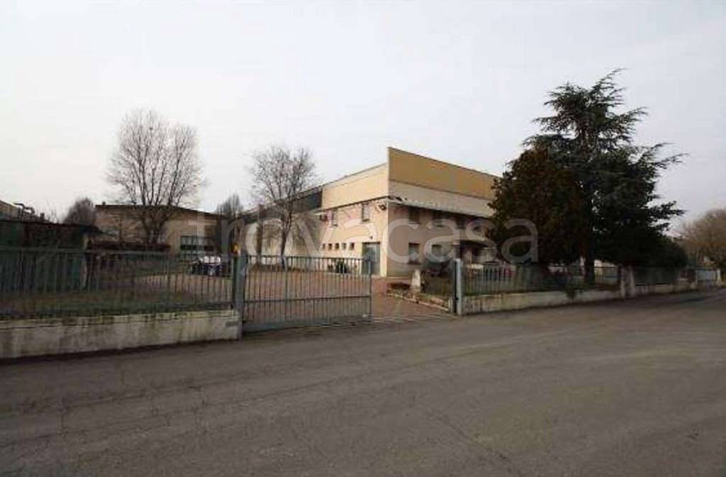Capannone Industriale in affitto a Reggio nell'Emilia