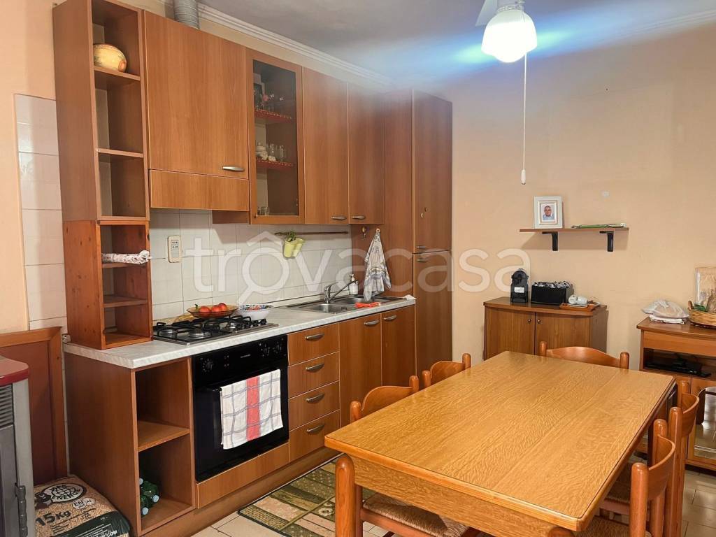Appartamento in vendita a Omignano