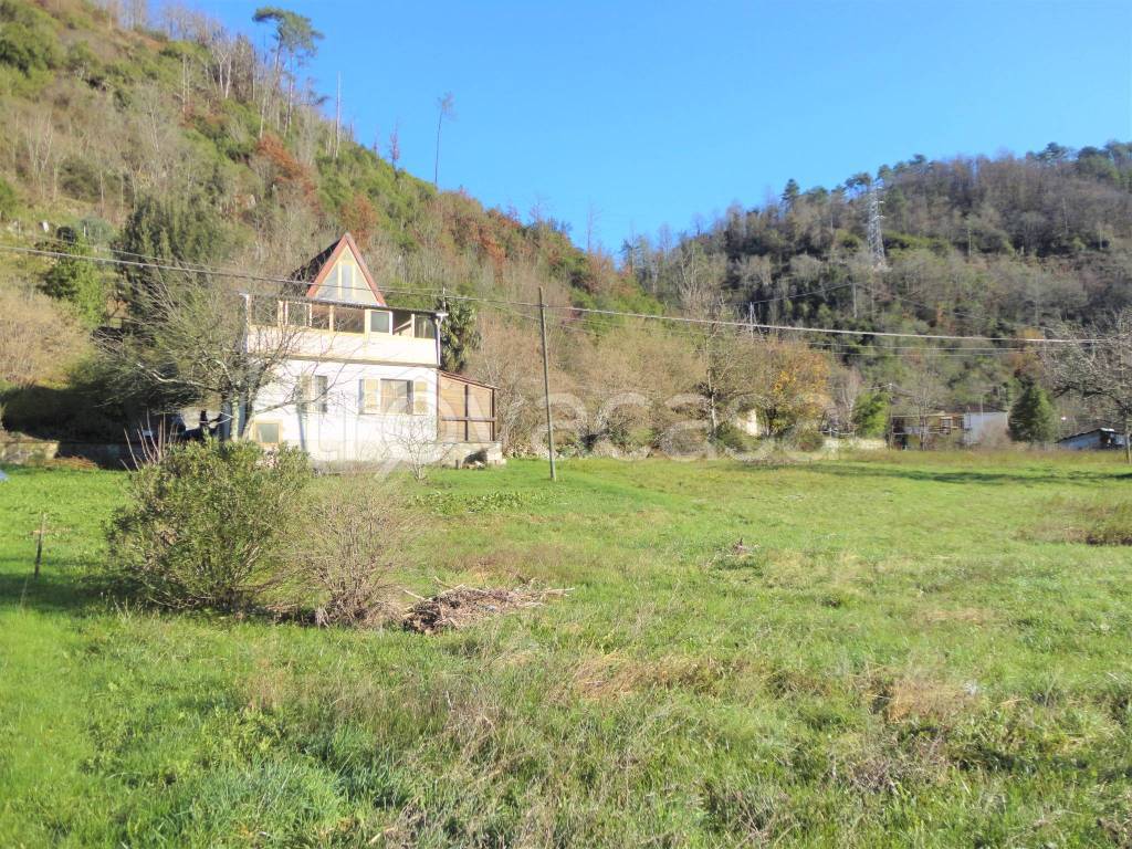 Villa in vendita a Sesta Godano località Godano