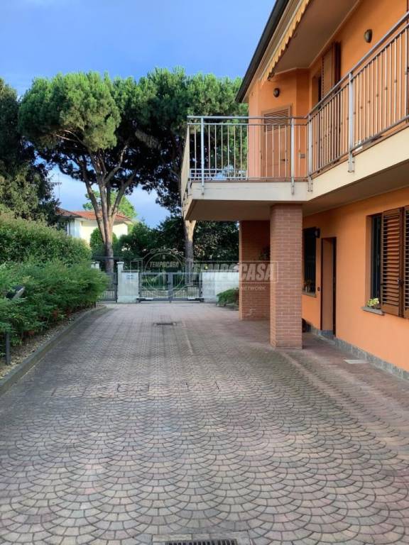 Villa Bifamiliare in vendita a Lomazzo via delle Rimembranze 2/b