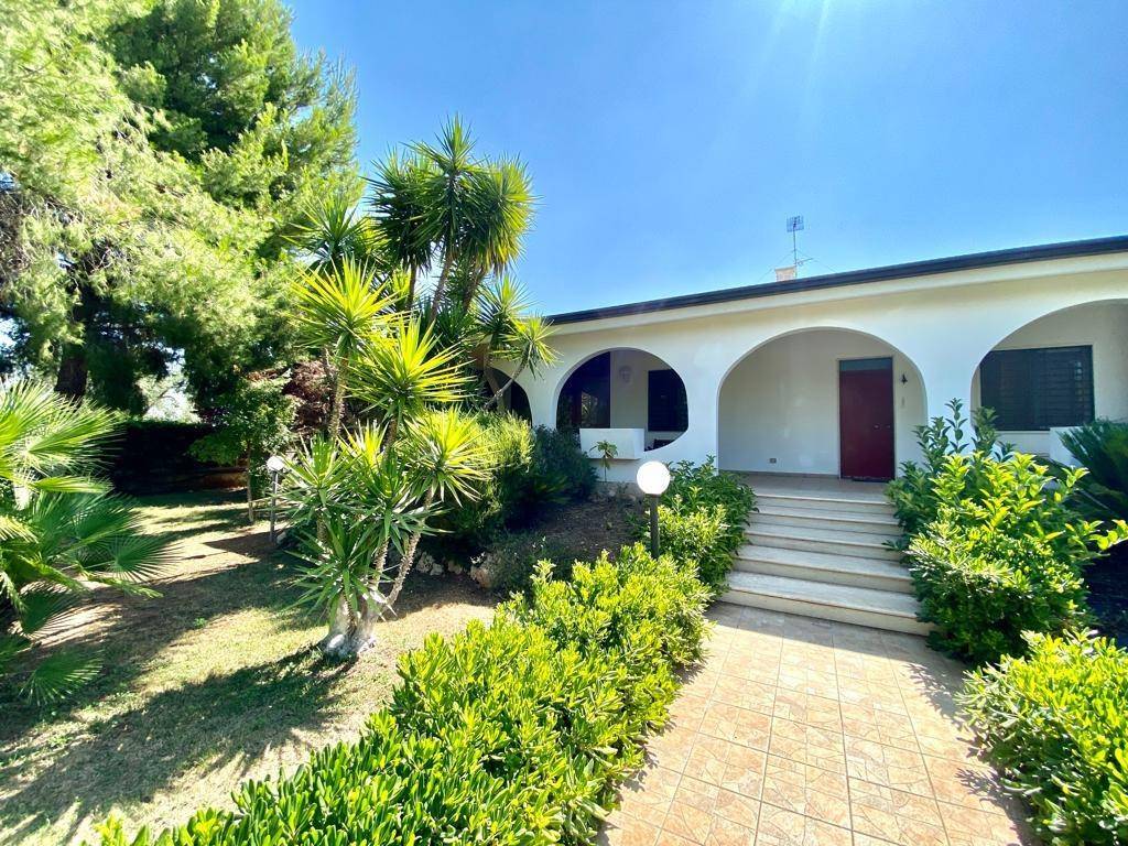 Villa in vendita a Sannicandro di Bari contrada Tenente, snc