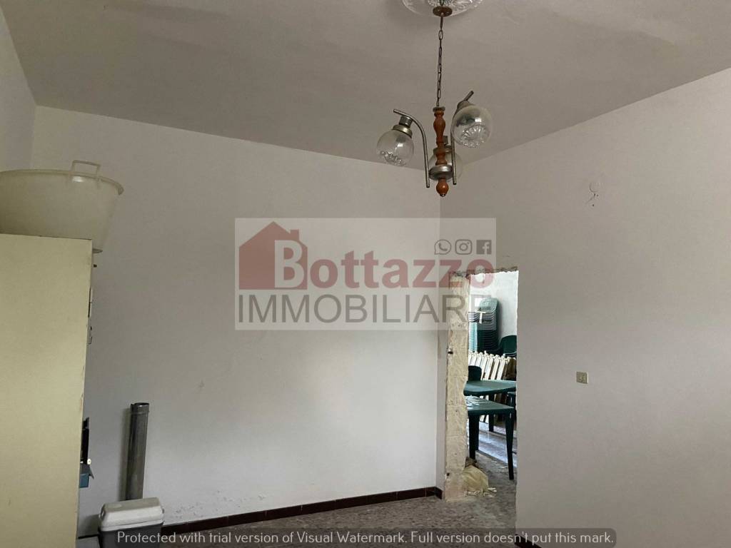Villa in vendita a Lizzano viale gramsci, 39
