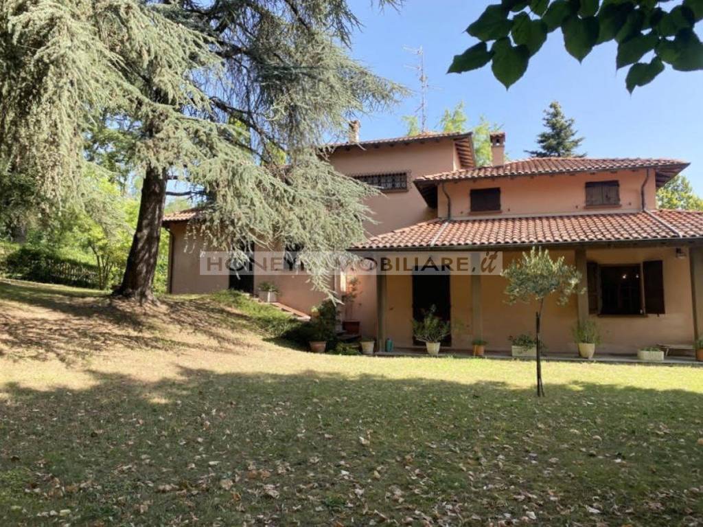 Villa Bifamiliare in vendita a Salsomaggiore Terme località Variatico, 178