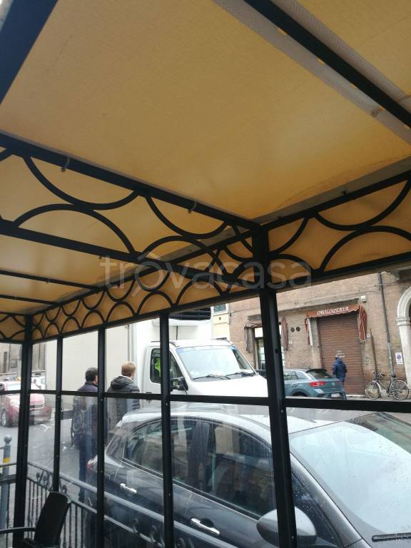 Bar in in vendita da privato a Ferrara corso della Giovecca, 104