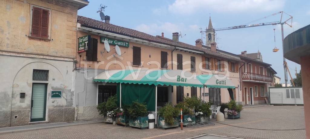 Intero Stabile in vendita a Santa Cristina e Bissone via Vittorio Veneto, 50