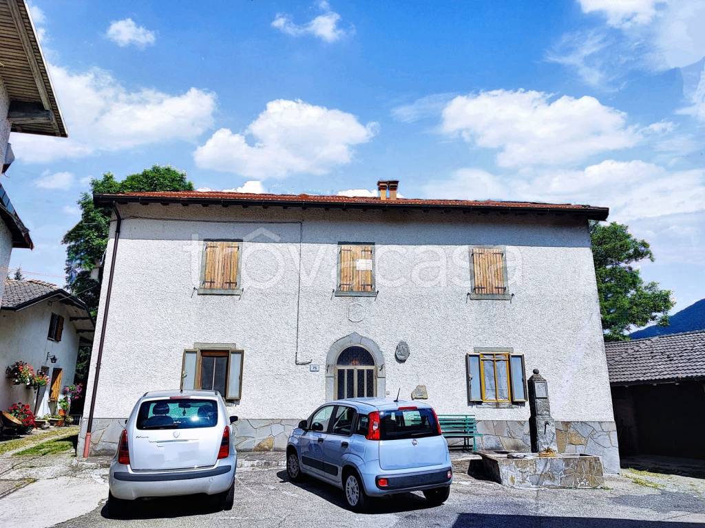 Appartamento in vendita a Fanano piazza dei Falchi, 71
