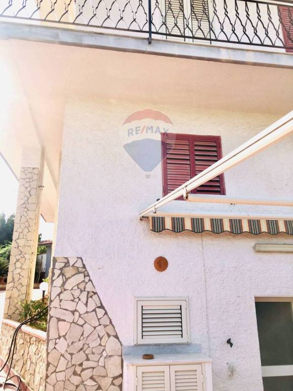 Villa in vendita a Siracusa via Rimini, 17