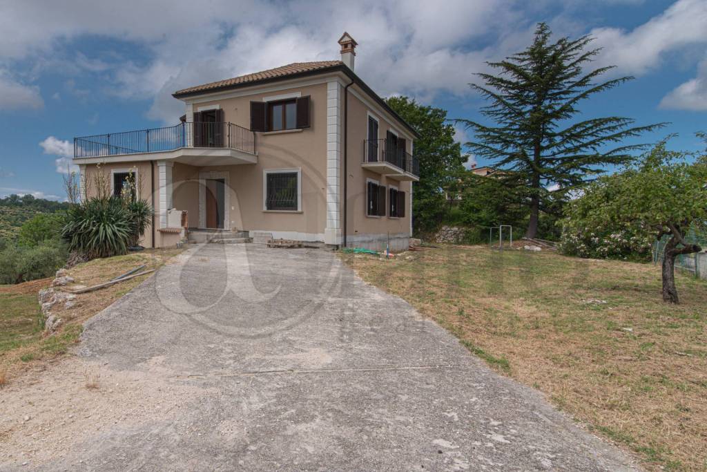 Villa in vendita ad Arpino via Sant'Angelo