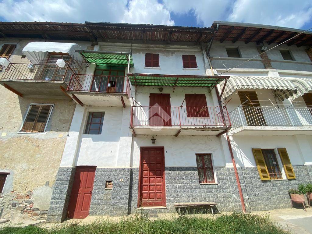 Casa Indipendente in vendita a Clavesana borgata san bartolomeo, 12