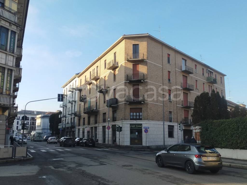 Appartamento in vendita a Novara corso Torino, 2