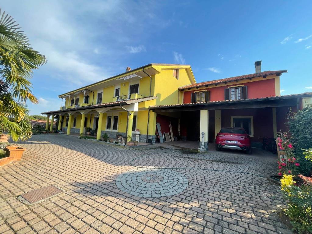 Villa Bifamiliare in vendita a Cavaglià