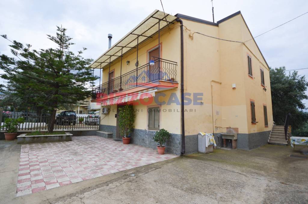 Appartamento in vendita a Corigliano-Rossano c.Da Lampa Patire, 47