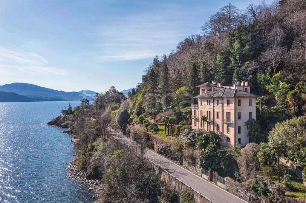 Villa in vendita a Cannobio