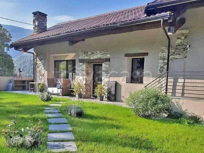 Villa in vendita a Montaldo di Mondovì