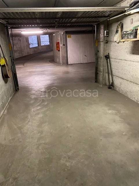 Garage in vendita a Milano