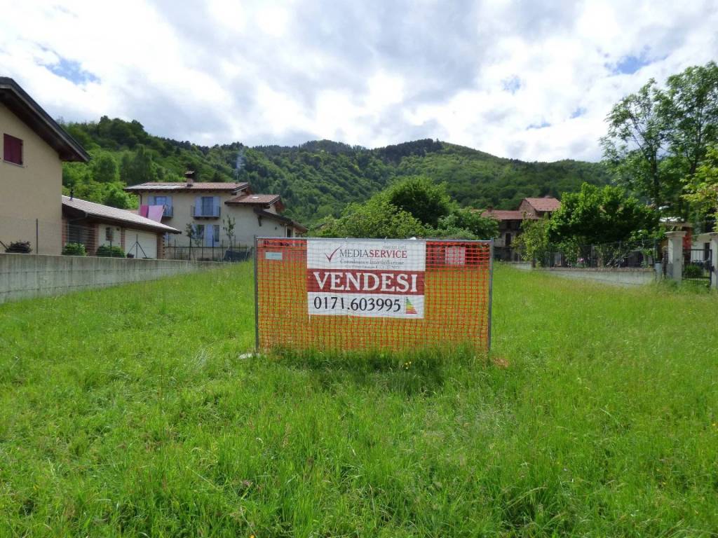 Terreno Residenziale in vendita a Vignolo via degli Aceri