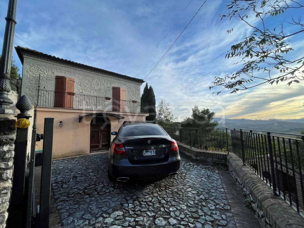 Appartamento in vendita a Verucchio via Sant'Agostino, 43.