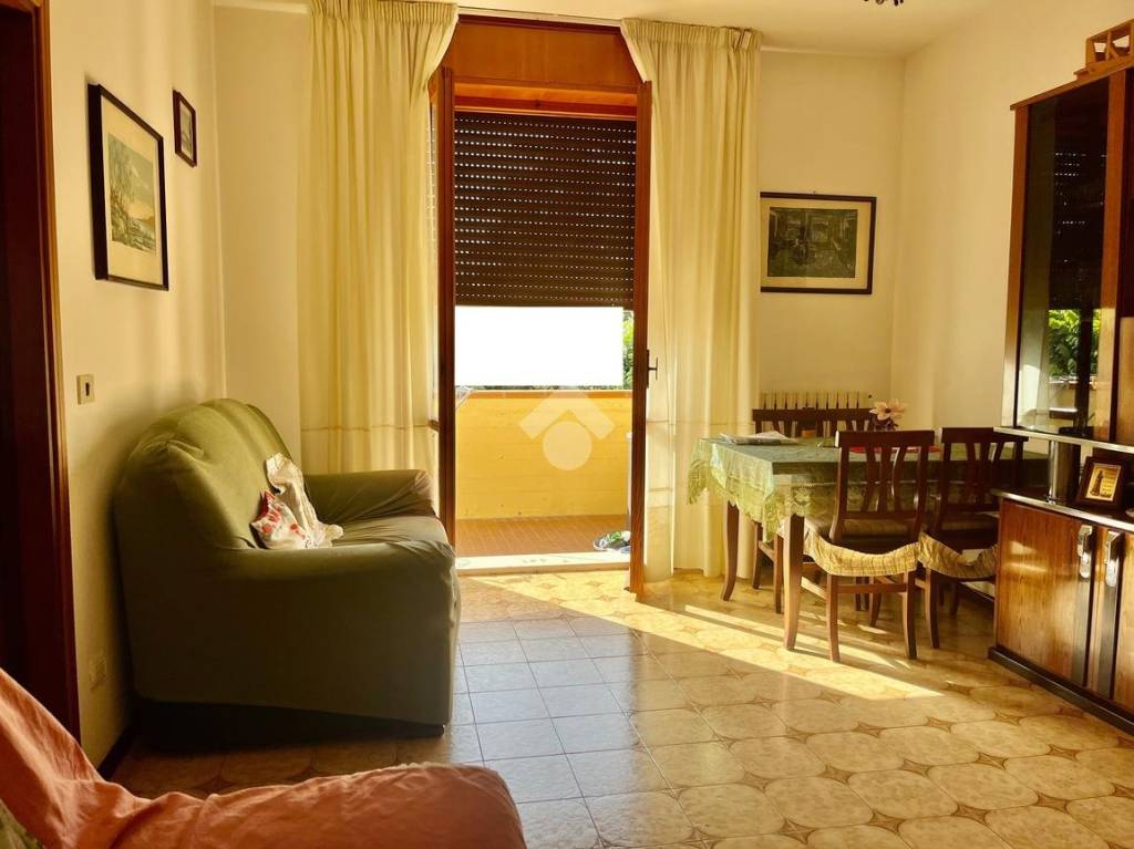 Appartamento in vendita a Pesaro via Vismara