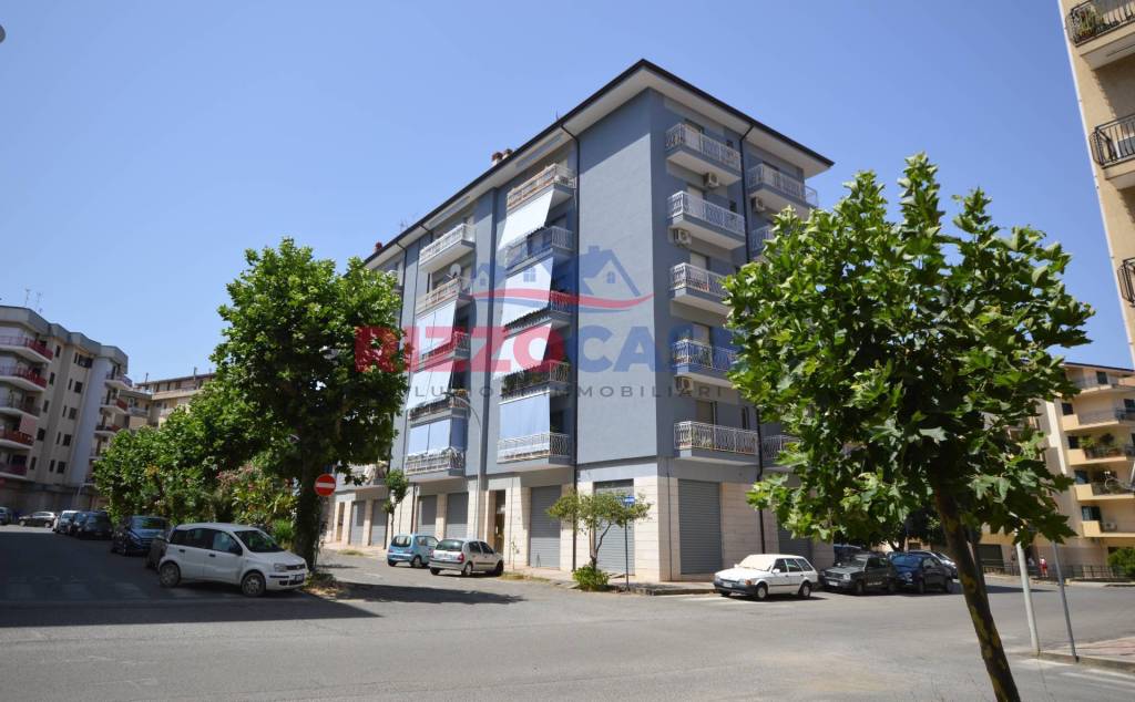 Appartamento in vendita a Corigliano-Rossano via Corrado Alvaro, 20