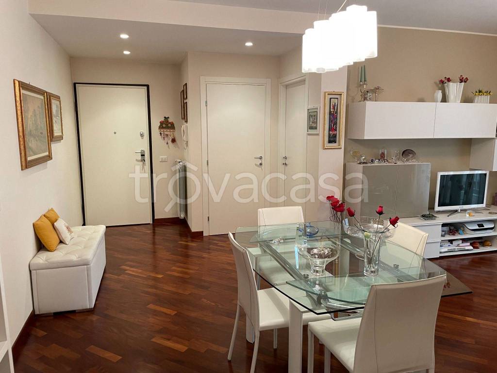 Appartamento in in vendita da privato a Novara via Gorizia, 42
