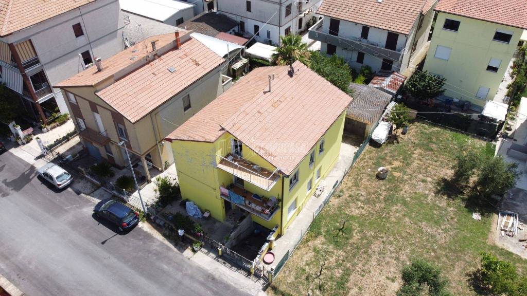 Villa Bifamiliare in vendita a Porto Sant'Elpidio via sila