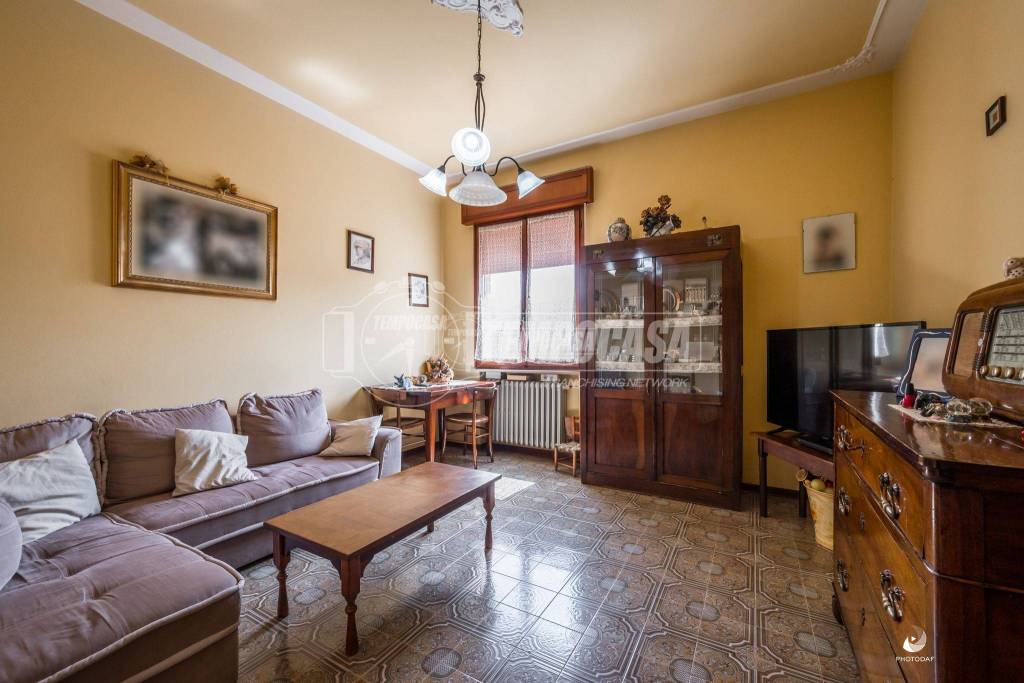 Appartamento in vendita a Casalgrande via luigi morelli 26