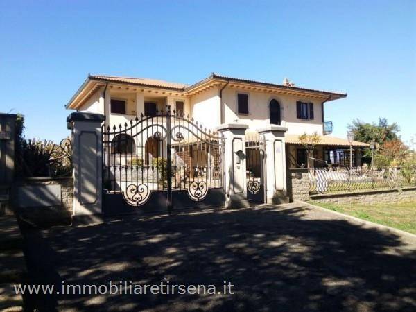Villa in vendita a Porano