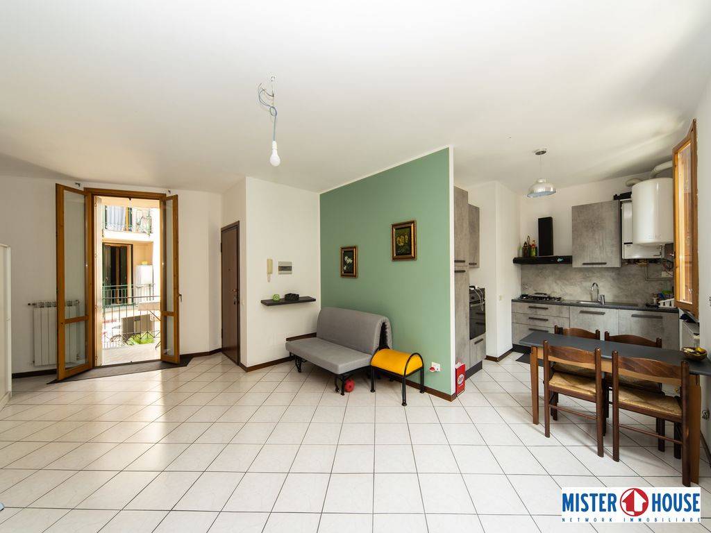 Appartamento in vendita a Muggiò via Trieste, 25/b