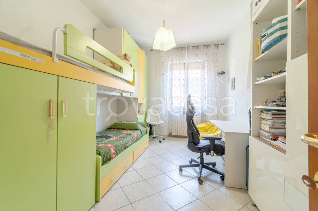Appartamento in vendita a Grugliasco via Latina, 89