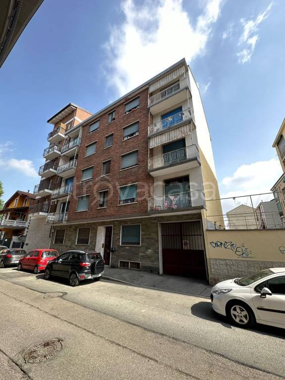 Appartamento in vendita a Nichelino via Nino Costa, 8