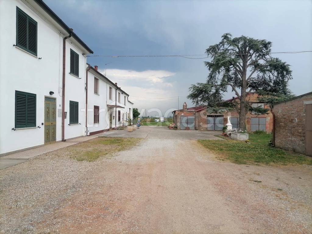 Casa Indipendente in vendita a Tresignana via Argine Sinistro Volano, 97