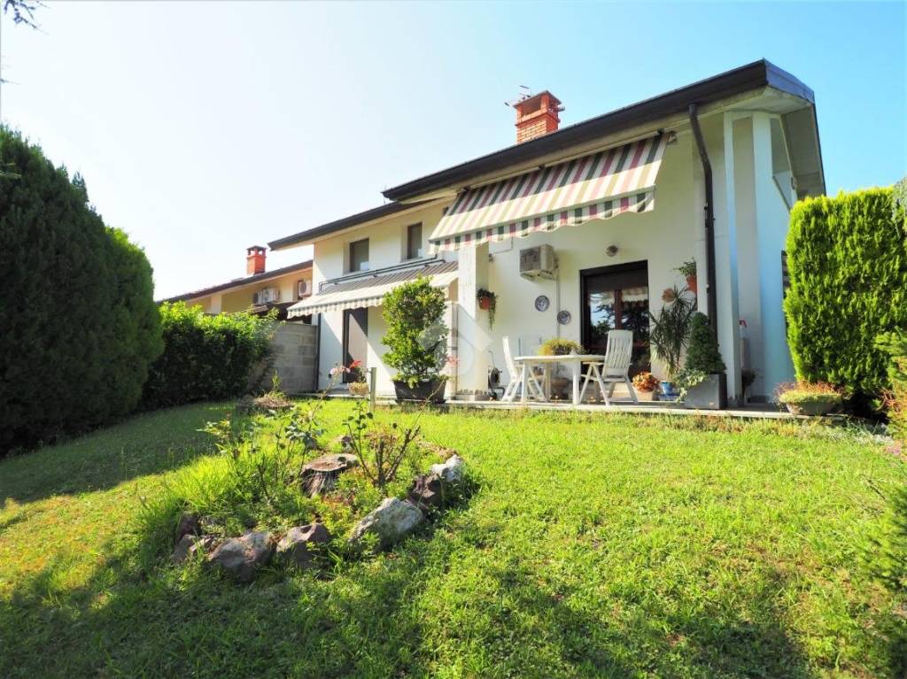 Villa a Schiera in vendita a Roasio via f. Turati