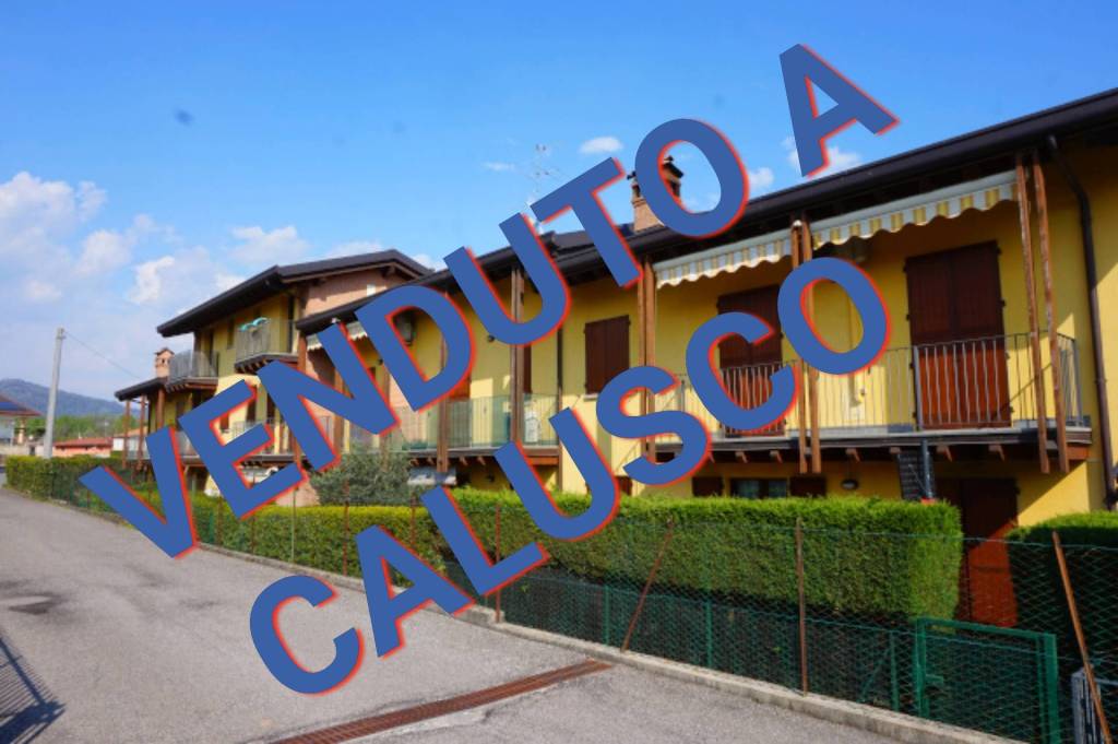 Appartamento in vendita a Calusco d'Adda via Gioacchino Rossini