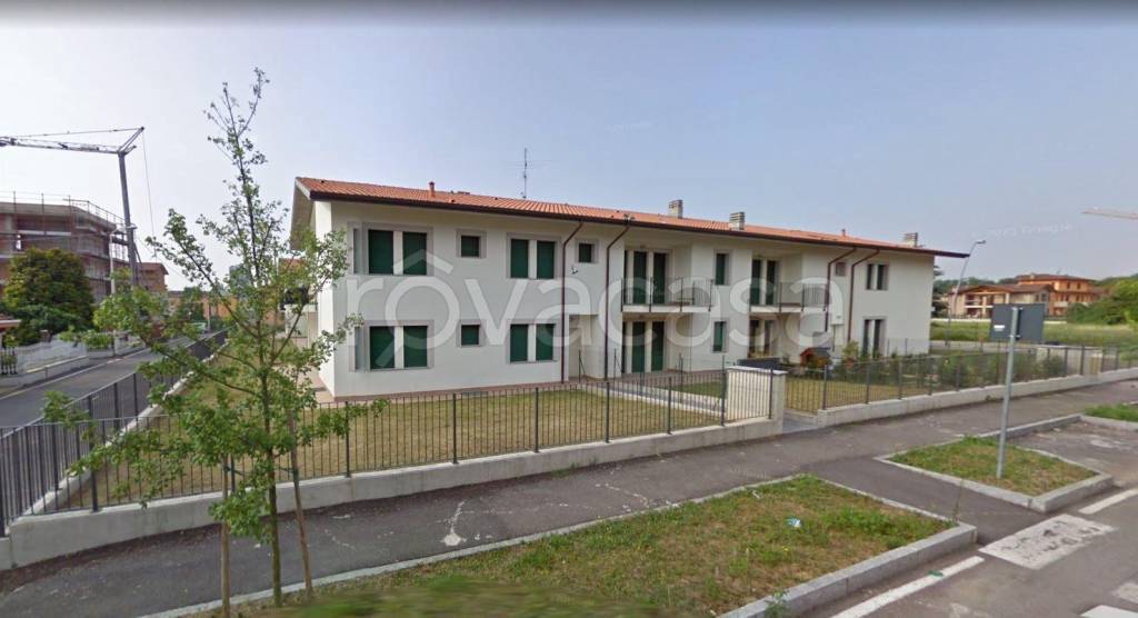 Appartamento in vendita a Calusco d'Adda via wolfgang amadeus mozart 11