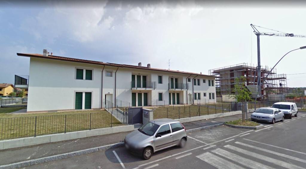 Appartamento in vendita a Calusco d'Adda via a. Moro 302