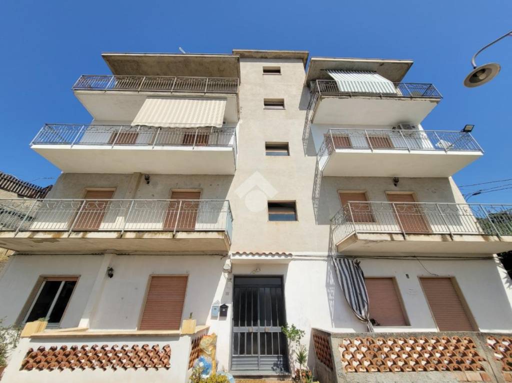 Appartamento in vendita a Reggio di Calabria via Mortara