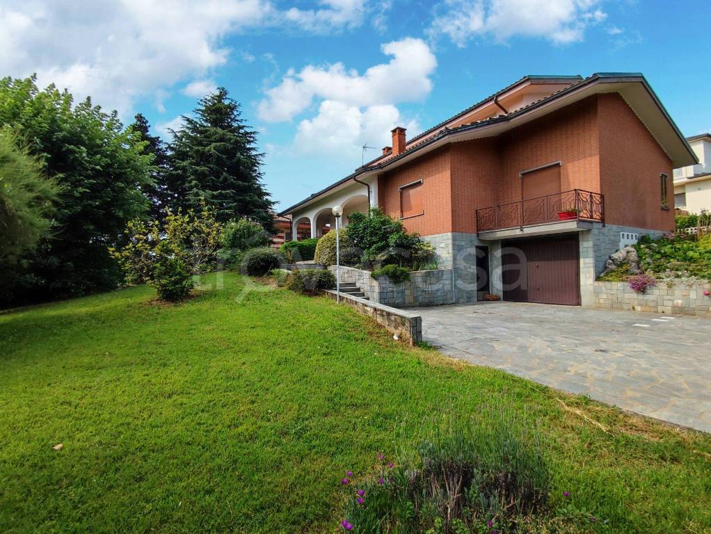 Villa in vendita a Pino Torinese via Chieri, 96
