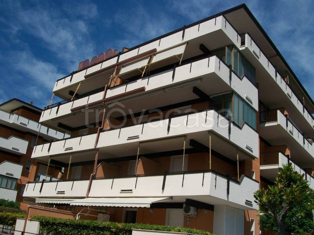 Appartamento in vendita ad Andora via Marco Polo, 45