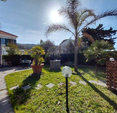 Villa in vendita a Belvedere Marittimo villaggio Ipanema