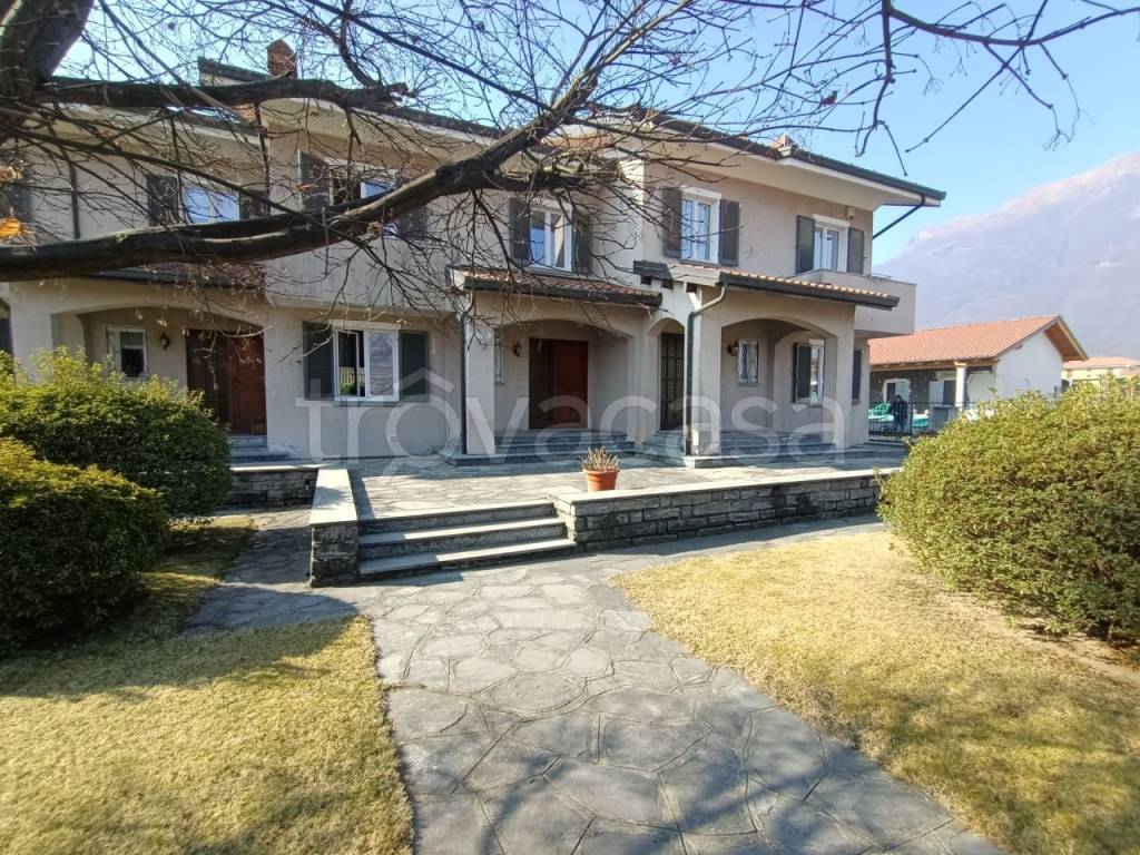 Villa a Schiera in vendita a Gravellona Toce via Nuova, 82