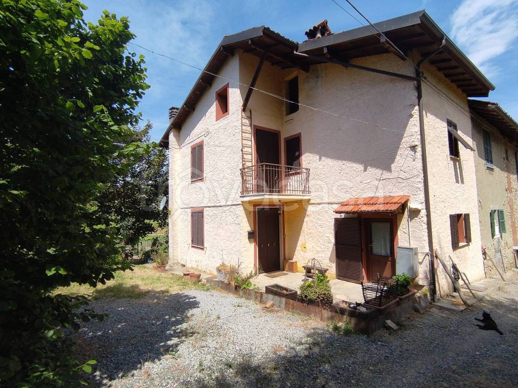 Casa Indipendente in vendita a Silvano d'Orba via Roma
