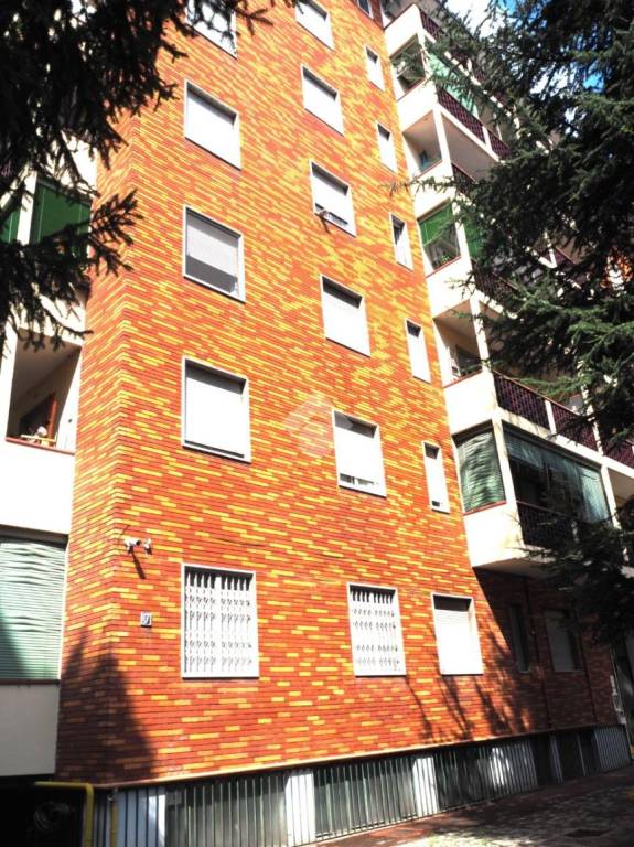 Appartamento in vendita a Milano via federico bellazzi, 7