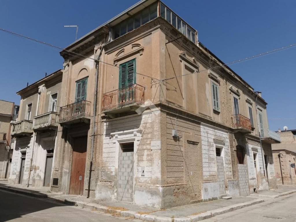 Casa Indipendente in vendita a Torremaggiore via Monfalcone, 4