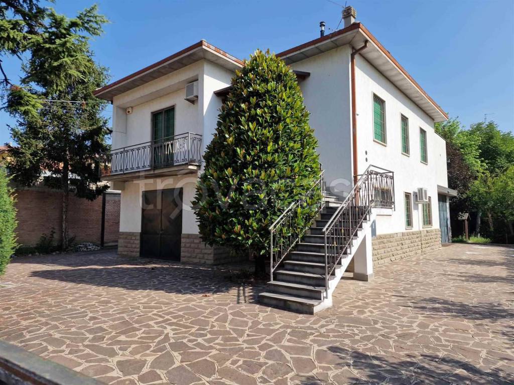 Villa Bifamiliare in vendita a Valsamoggia via Dante Alighieri, 37