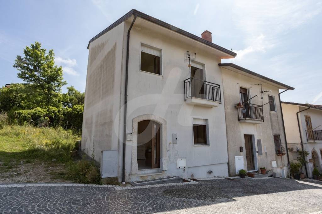 Casa Indipendente in vendita a Calvi via Portone Mirra