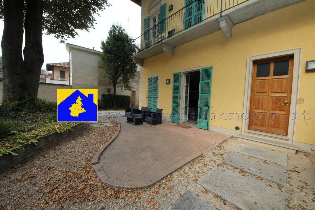 Appartamento in vendita a Rivoli via Roma, 93